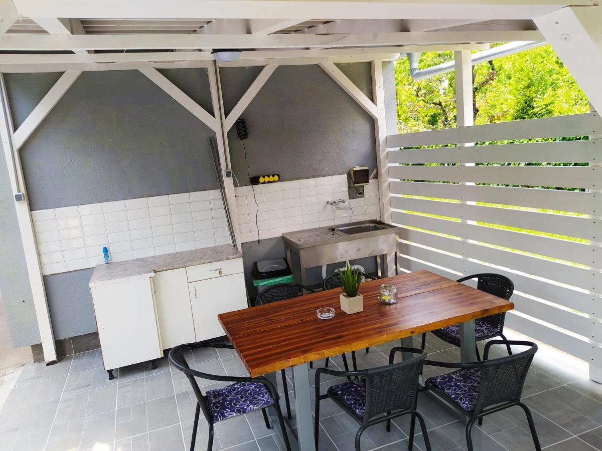 Steghouse Kis-Duna Domsod Luaran gambar